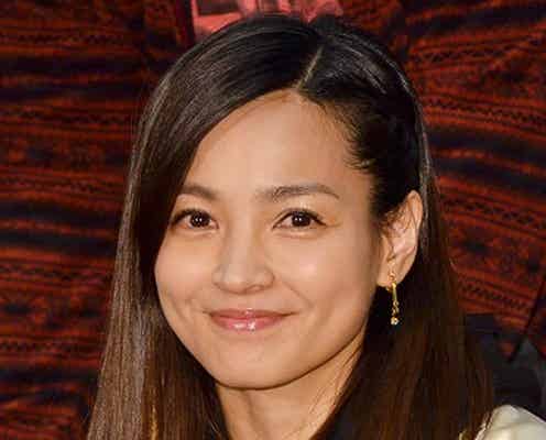 向井理と結婚の国仲涼子、祝福の声に笑顔 理想のデートを語る