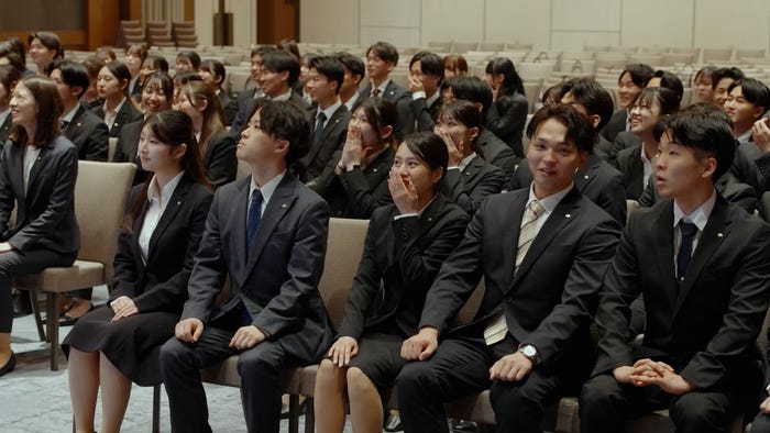 「野村の仲介プラス」入社式の様子(提供写真)