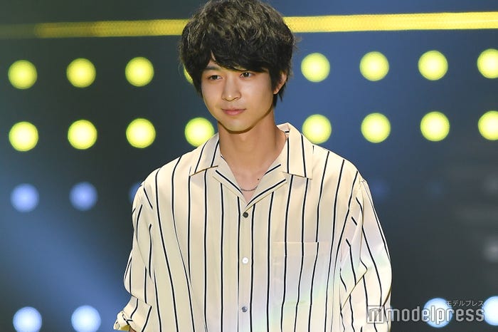 鈴木仁(C)モデルプレス