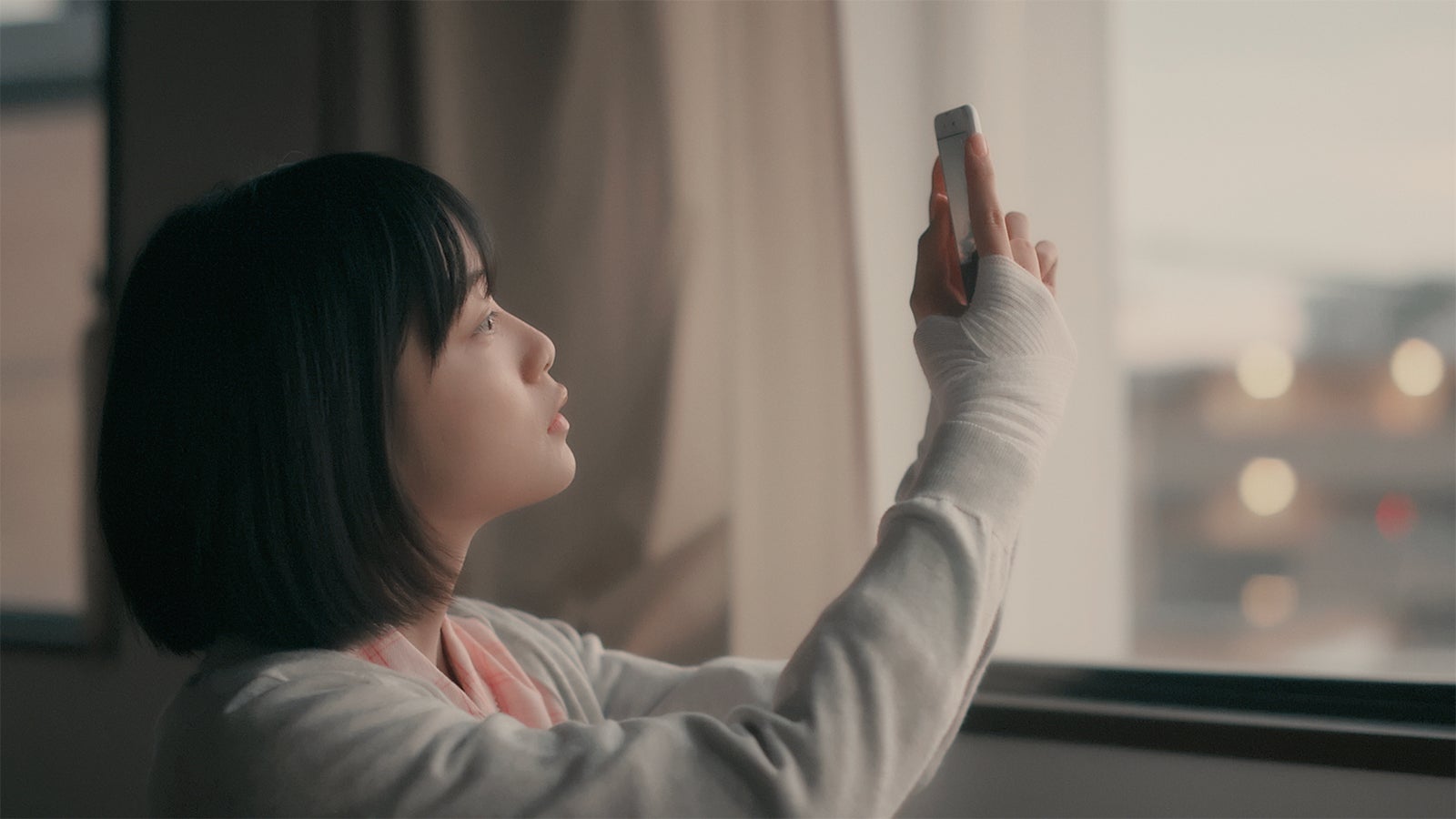 深川麻衣／ドラマ「恋を落とす」より（提供写真）