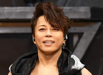 西川貴教が圧巻のノーバン投球「なんとか形になってよかった」 セレモニアルピッチに登場