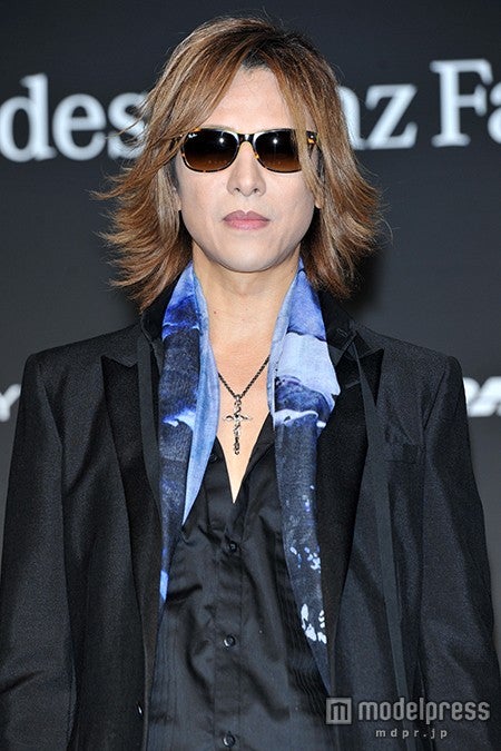YOSHIKI