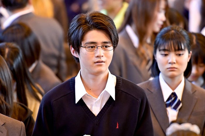 鈴鹿央士「ドラゴン桜」第1話より(C)TBS