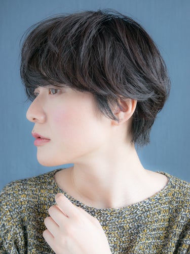 黒髪ショートはパーマで垢抜ける 大人の魅力をしっかり引き出す人気スタイル集 モデルプレス