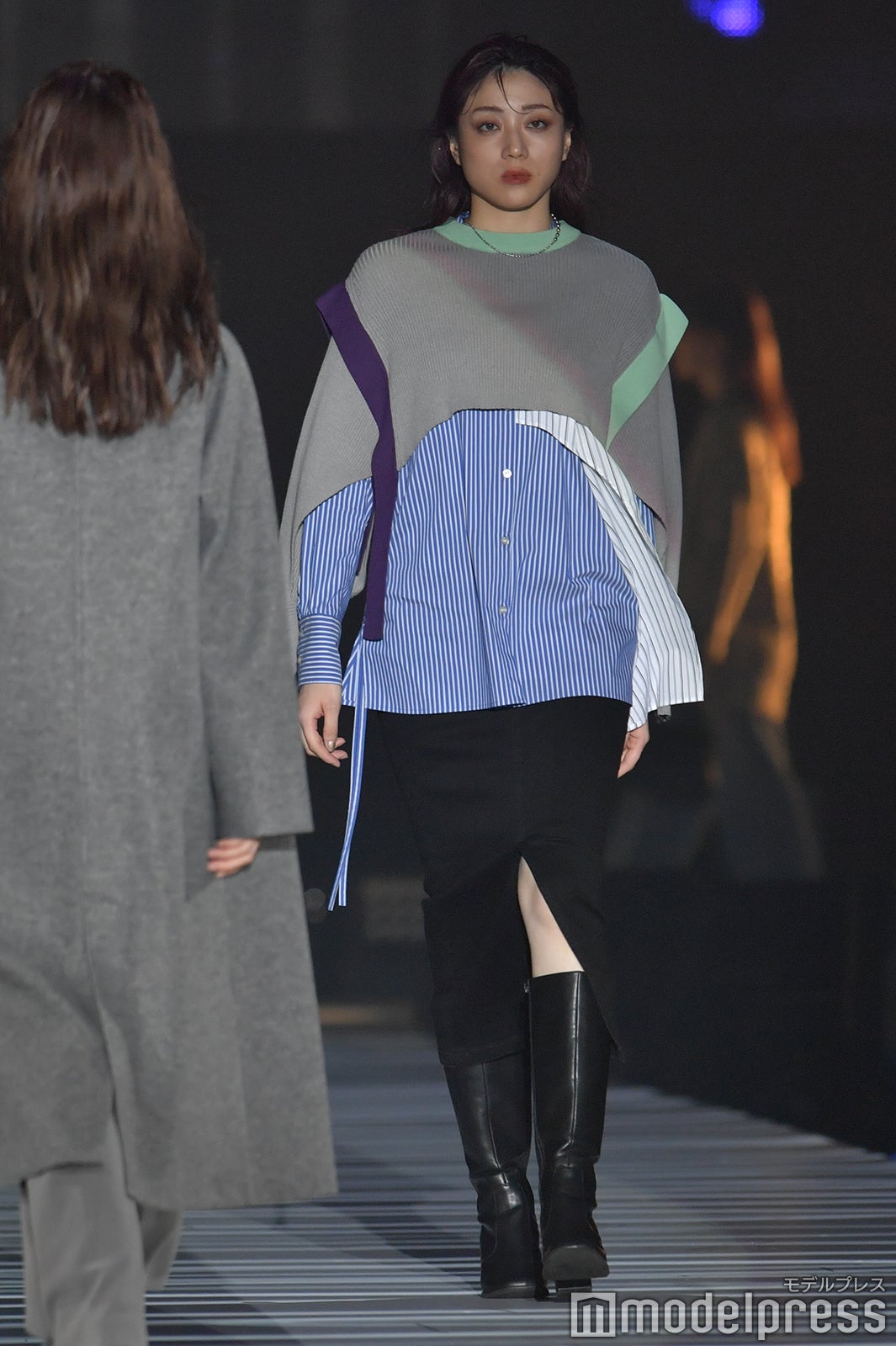 （C）モデルプレス