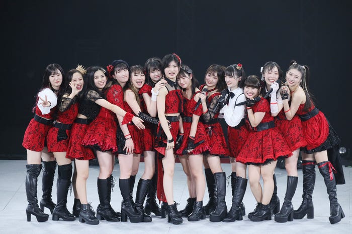 モーニング娘。’22「モーニング娘。’22 25th ANNIVERSARY CONCERT TOUR ~SINGIN' TO THE BEAT~加賀楓卒業スペシャル」より(提供写真)