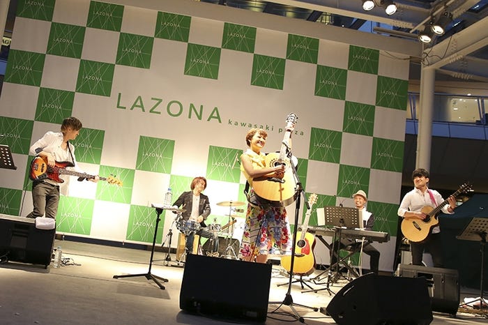 chay「春恋ライブ」の様子/Photo by 石井亜希