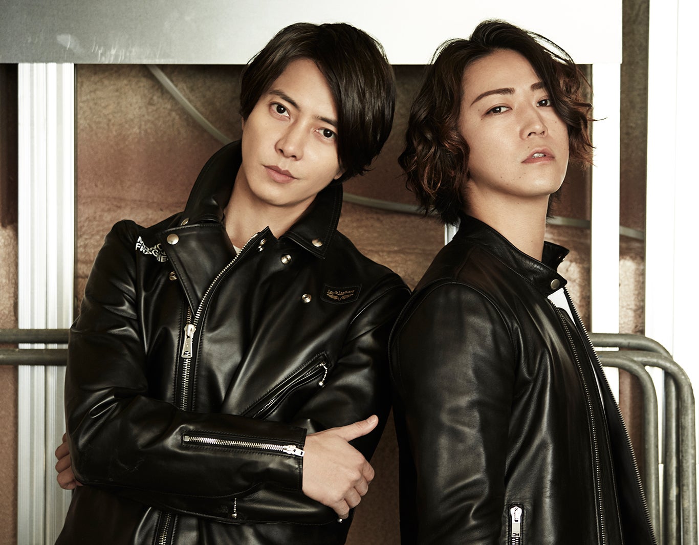 亀と山P、初アルバム「SI」アー写＆ジャケ写解禁 “飾り気のない2人”描く