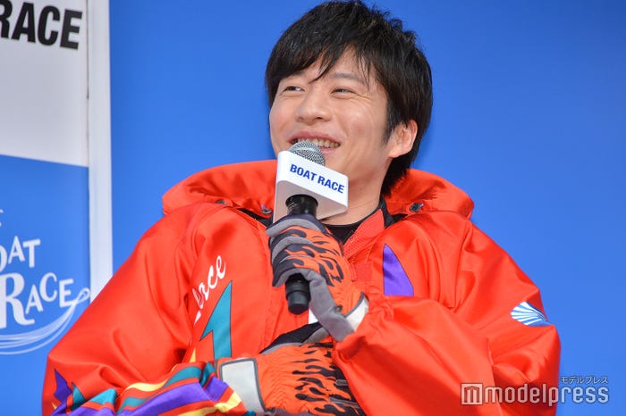 渡辺直美の「圭ちゃん」呼びに照れる田中圭(C)モデルプレス