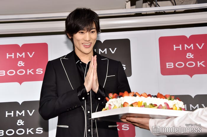 植原卓也にサプライズ (C)モデルプレス