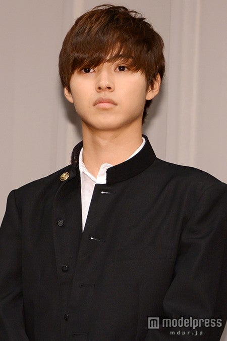 山崎賢人 水着で 肉体美 生披露 生まれたまんまの感じ モデルプレス 山崎賢人 水着で 肉体美 生披露 生まれたまんまの感じ モデルプレス