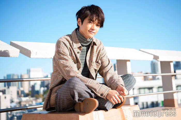 白洲迅(C)モデルプレス