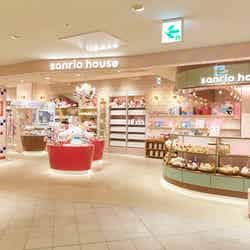 「 ルミネ新宿 ルミネ2店」(C)2026 SANRIO CO., LTD. APPROVAL NO. L664297