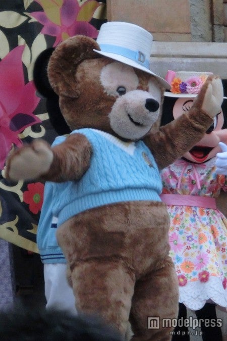 魔法の祭典「スプリングタイム・サプライズ」／ダッフィー新コスチューム