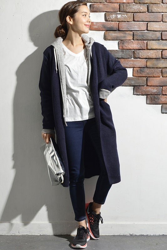 やわらかハイゲージニットカーディガン「coca」4,990円（税込）／画像提供：coca