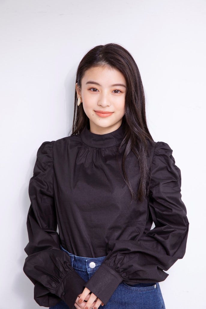 出口夏希(C)Seventeen/集英社