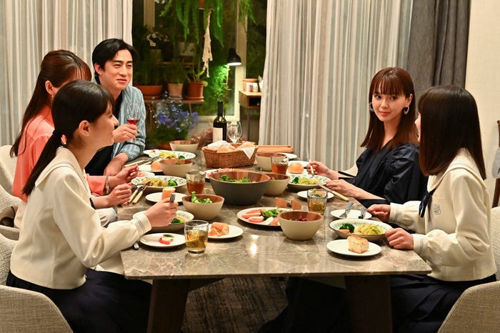 「マイファミリー」第4話より(C)TBS