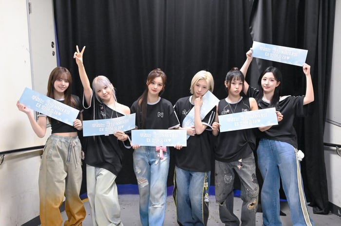 リリー、ジウ、ソリュン、ベイ、ギュジン、へウォン/NMIXX(提供写真)