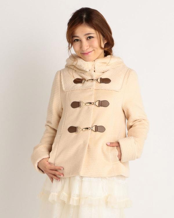 ショートダッフルコート「LIZ LISA」14,904円(税込)/画像提供:Tokyo Kawaii Life