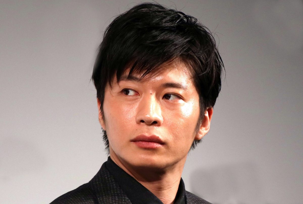 田中圭がもらった小栗旬からのプレゼントが規格外 イケメンすぎやろ モデルプレス 田中圭がもらった小栗旬からのプレゼントが規格外 イケメンすぎやろ モデルプレス