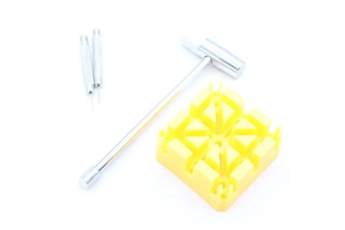 ダイソー 工具セット(時計バンド調節用) ダイソー 工具セット(時計バンド調節用)