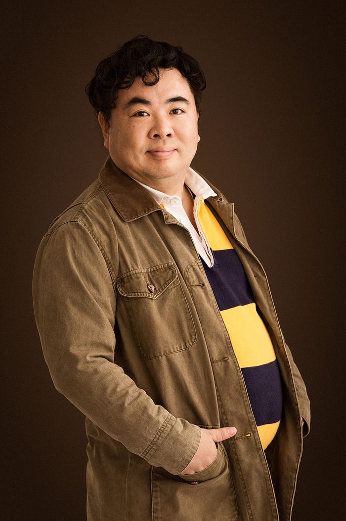 (塚地武雅 (C)『怪獣倶楽部』プロジェクト