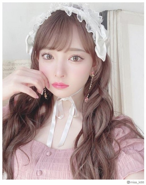 “総額1000万円整形”黒崎みさ、ネットで話題のビフォーアフターにマツコも驚き 術後の後遺症も明かす