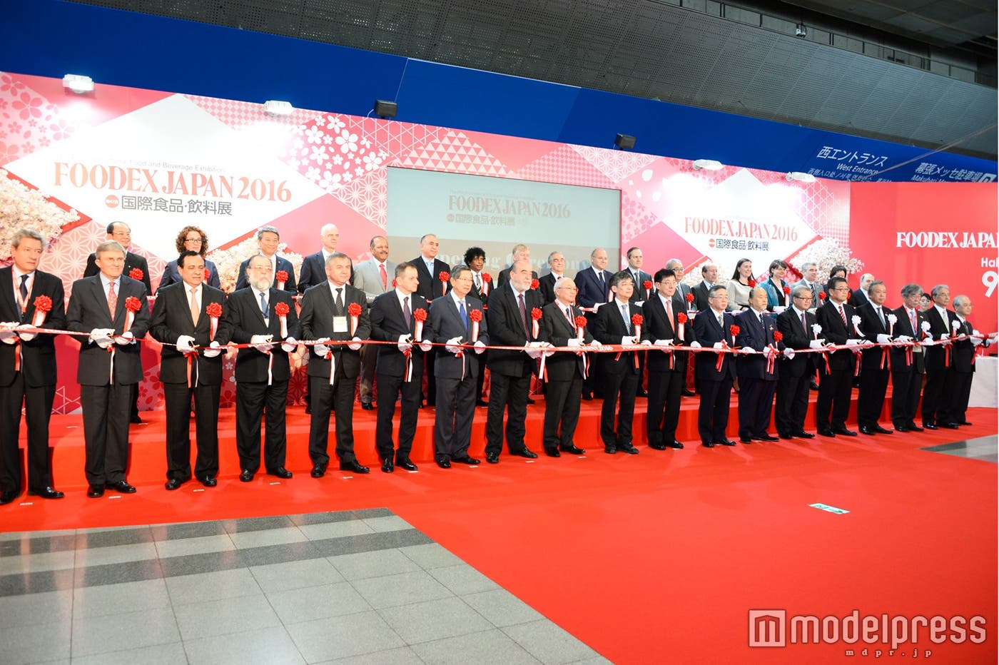 オープニングセレモニーの様子(C)モデルプレス