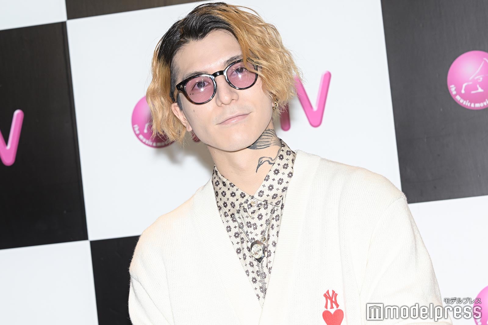 DJふぉい （C）モデルプレス