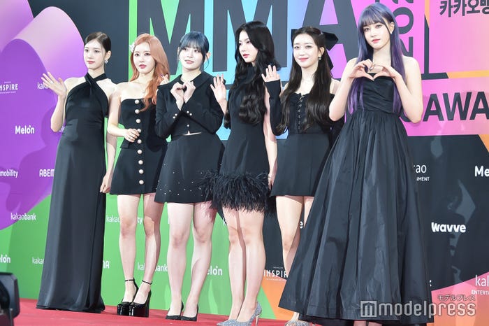 STAYC(C)モデルプレス