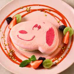 ピンクスヌーピーのパンケーキ 1,727円(C)2025 Peanuts Worldwide LLC
