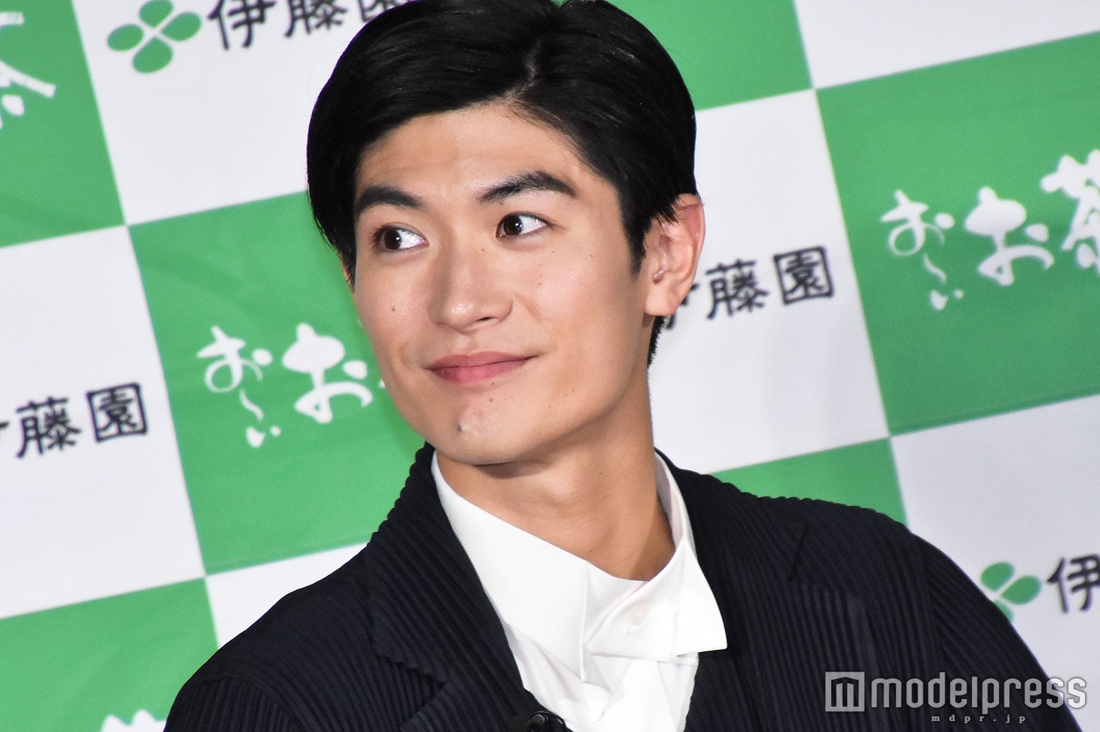 春 クリスティーナ 三浦 馬