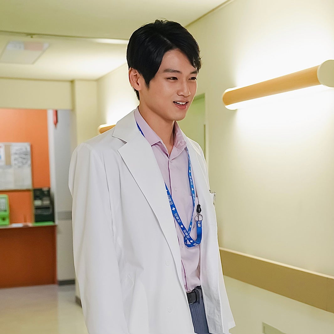 中川大輔、乃木坂46山下美月と同僚の医師役「舞いあがれ！」で朝ドラ初出演