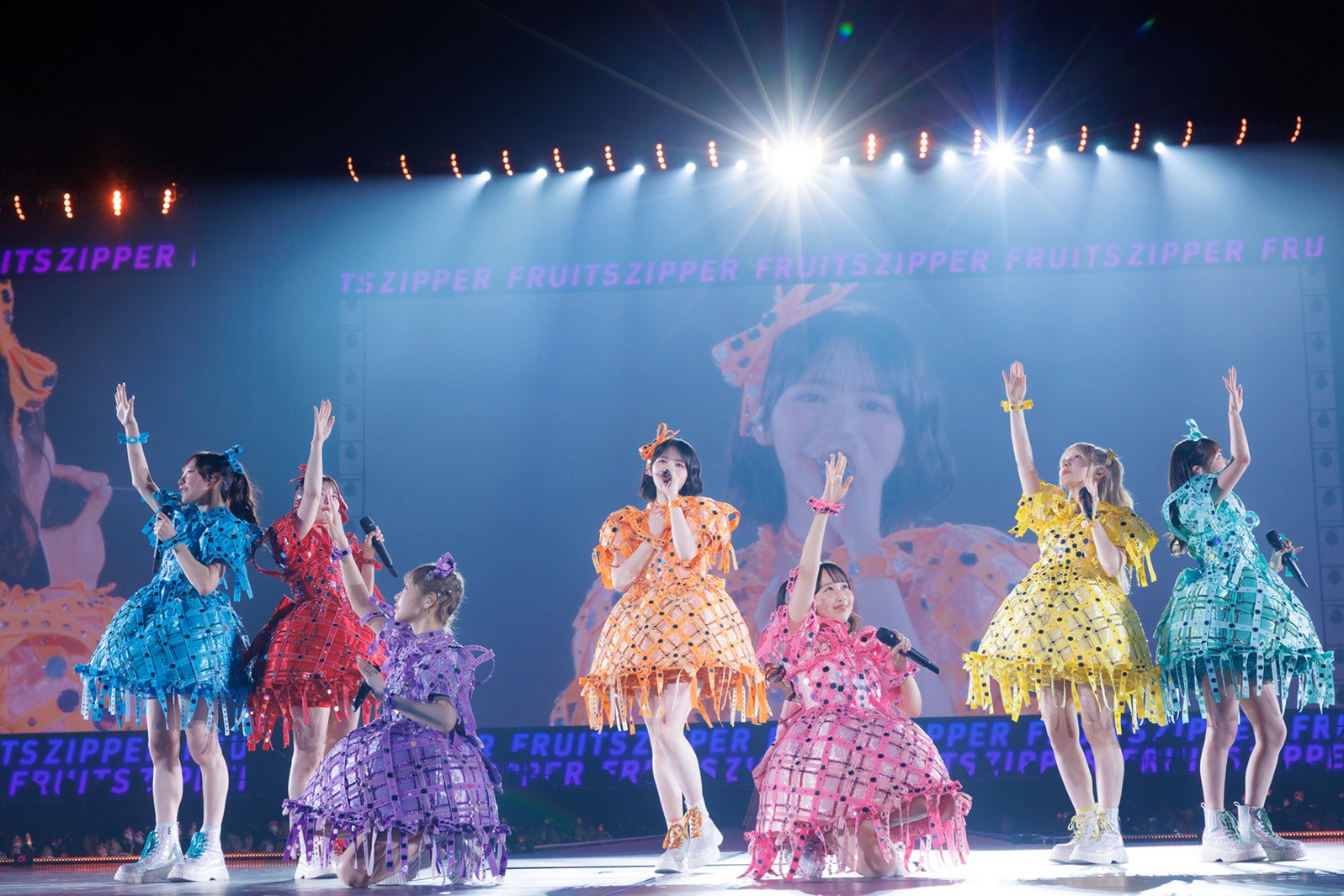 「FRUITS ZIPPER SPECIAL LIVE 2026『ENERGY』」の様子／撮影：ヨシモリユウナ、森好弘、高田梓、ハタサトシ、後藤壮太郎、藤井拓（提供写真）