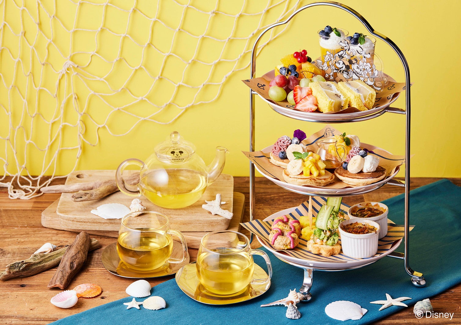 Disney HARVEST MARKET By CAFE COMPANY 横浜赤レンガ倉庫店（C）Disney