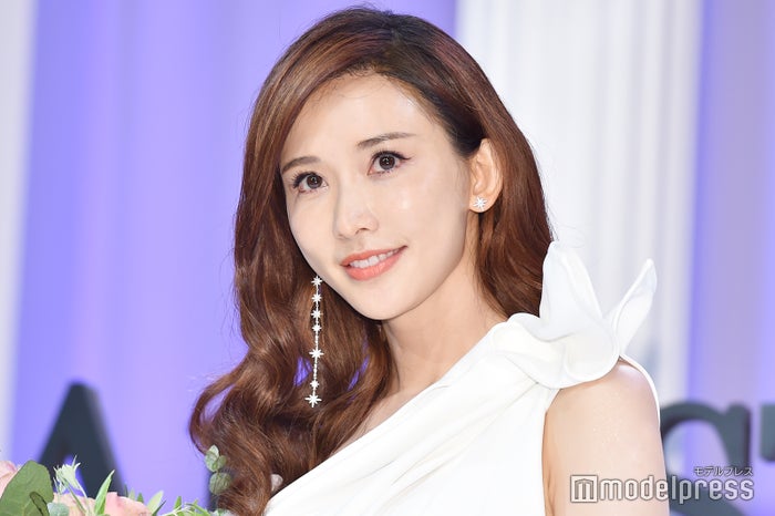 リン チーリン Exile Akiraとの結婚祝福に感謝 新婚生活語る モデルプレス