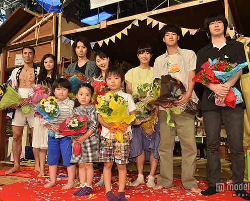 土屋太鳳、山崎賢人、清水富美加ら涙のラストメッセージ 朝ドラ「まれ」クランクアップ
