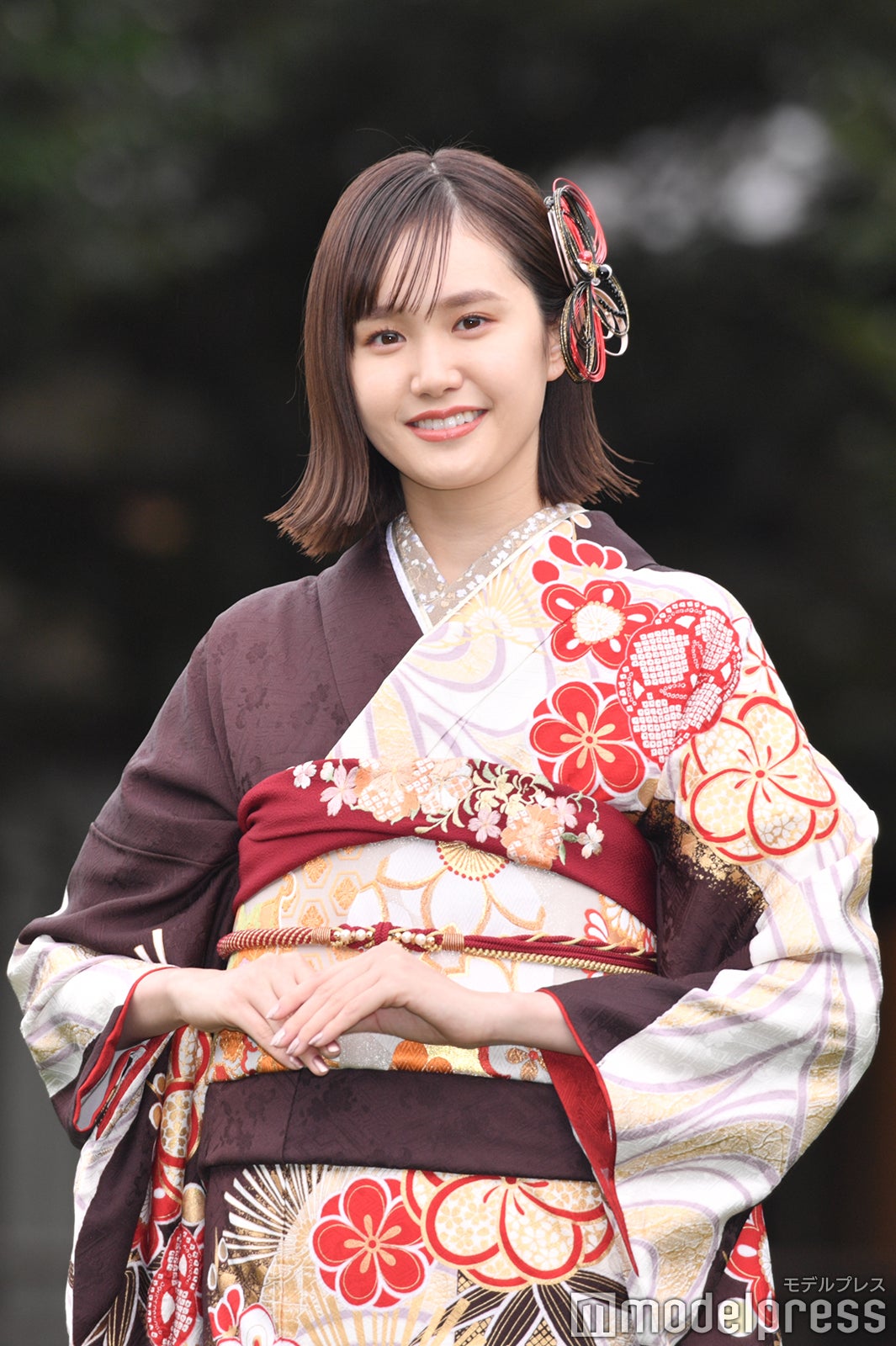 尾碕真花（C）モデルプレス