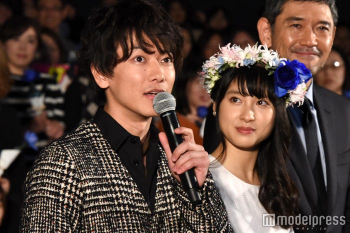 佐藤健、土屋太鳳 (C)モデルプレス