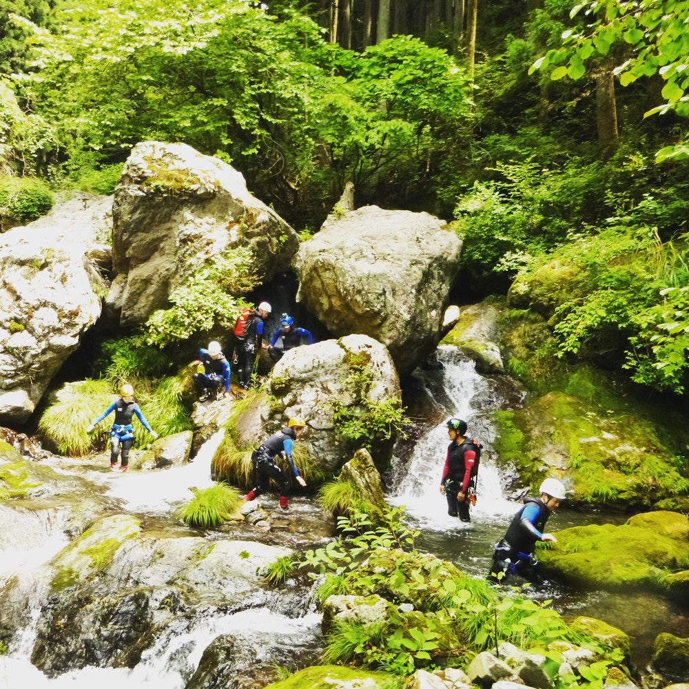 暖かい季節に気持ちのいい水辺でのアクティビティ（提供画像）