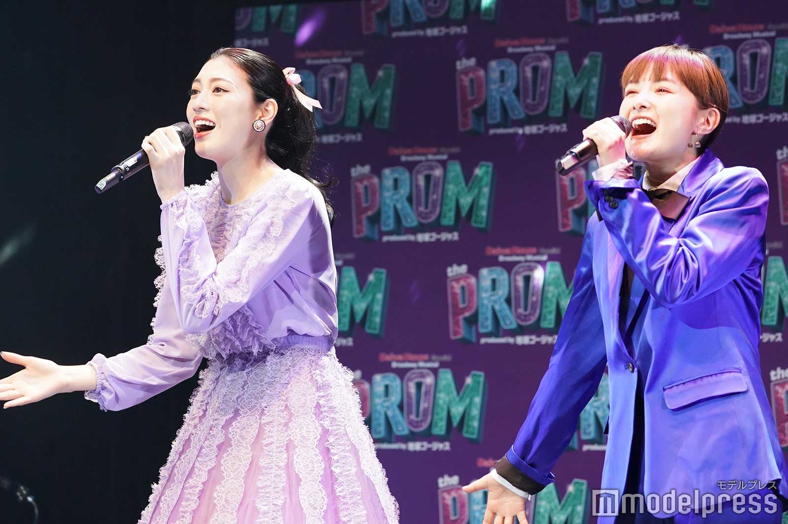 三吉彩花、葵わかな （C）モデルプレス