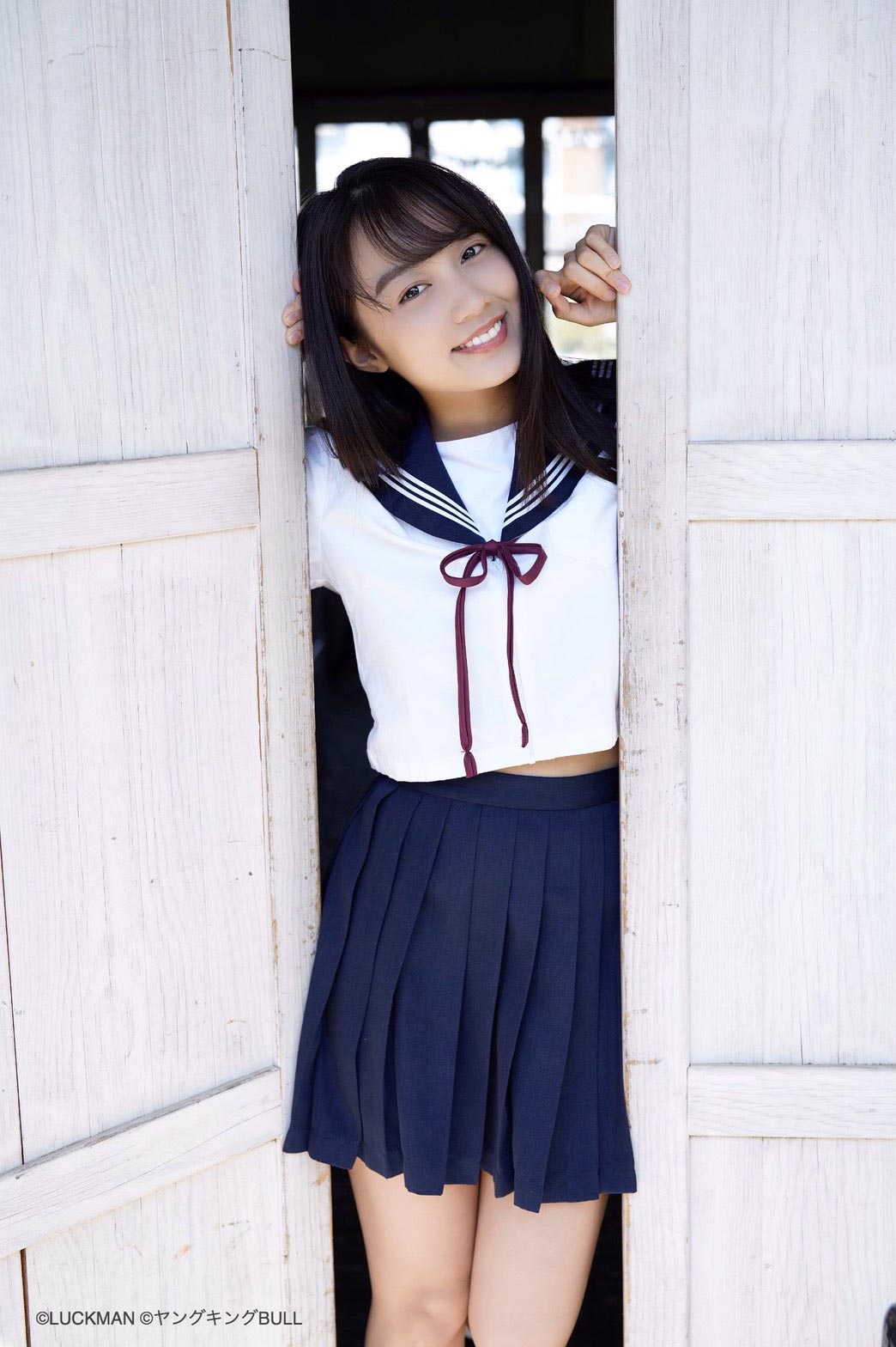 ハタチの高校5年生 黒木ひかり セーラー服で素肌チラリ ビキニ姿も披露 モデルプレス ハタチの高校5年生 黒木ひかり セーラー服で素肌チラリ ビキニ姿も披露 モデルプレス