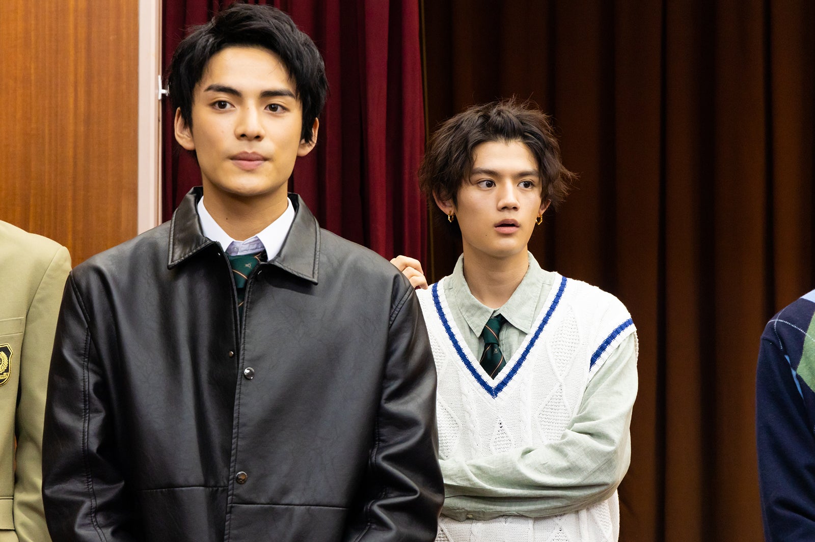 藤枝喜輝、藤原大祐 「もしも、イケメンだけの高校があったら」より（C）テレビ朝日