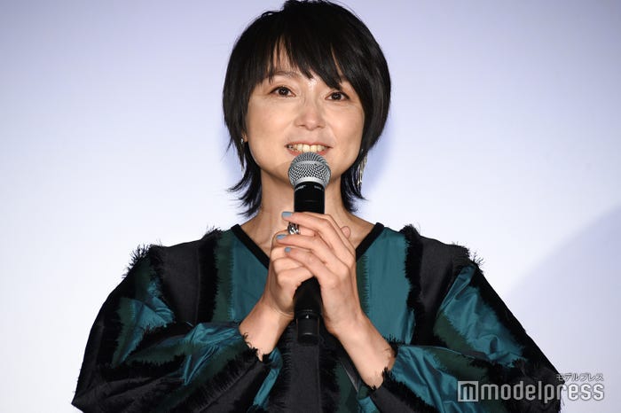 本上まなみ (C)モデルプレス