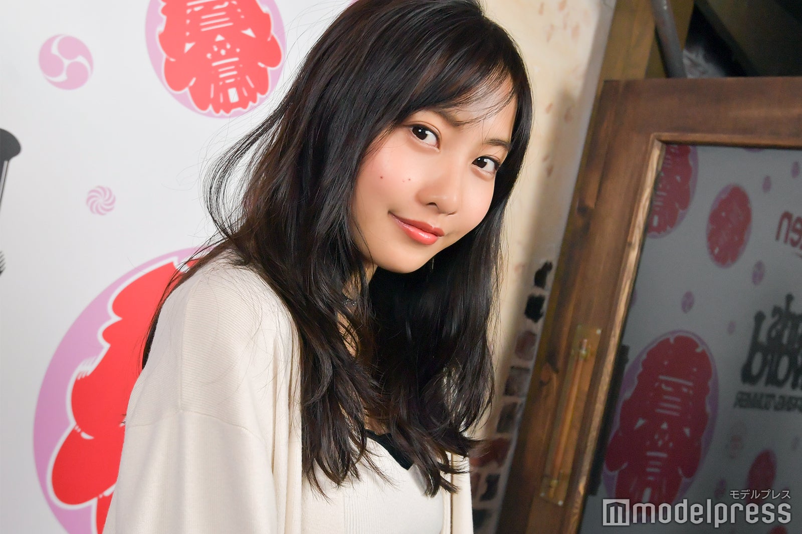 佐野ひなこの ガチ私服 を真似したい Girlsaward 18 S S フィッティングに潜入 モデルプレス