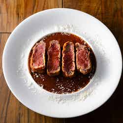 “最高にちょうどいい”肉が味わえる「ペコシセ」都内初出店 ノスタルジックモダンメニューに舌鼓/画像提供:株式会社 大平畜産工業