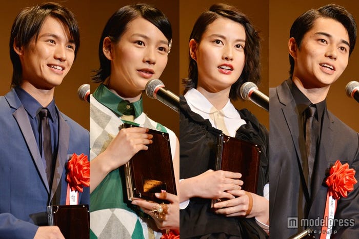 左から:福士蒼汰、能年玲奈、橋本愛、東出昌大