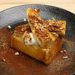 たまごスフレカステラオープンケーキ ブリュレバナナティラミス¥600/画像提供:LIFEstyle