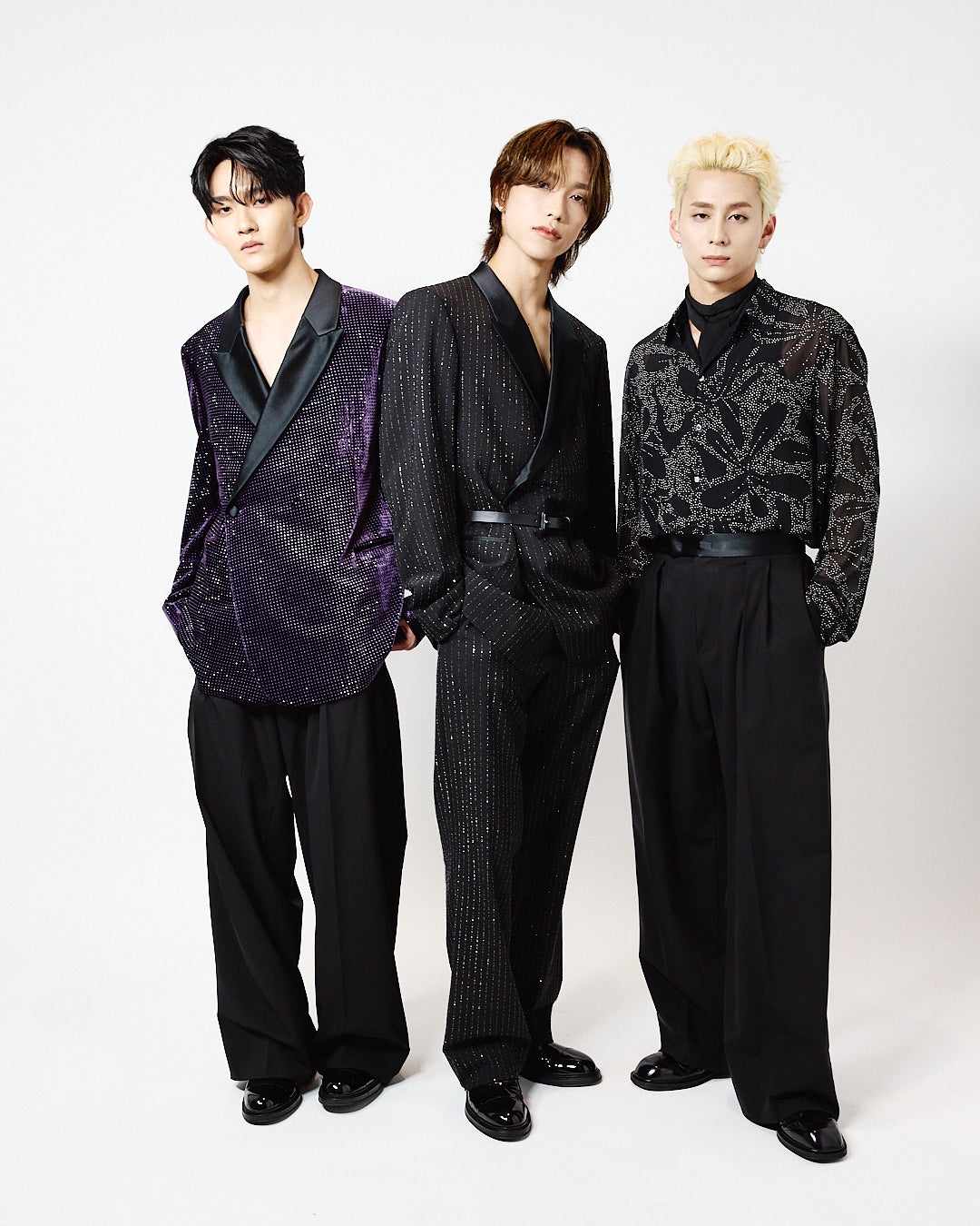 田島将吾、池崎理人、西洸人「エンポリオ アルマーニ24春夏ウィメンズコレクションショー」より（提供写真）