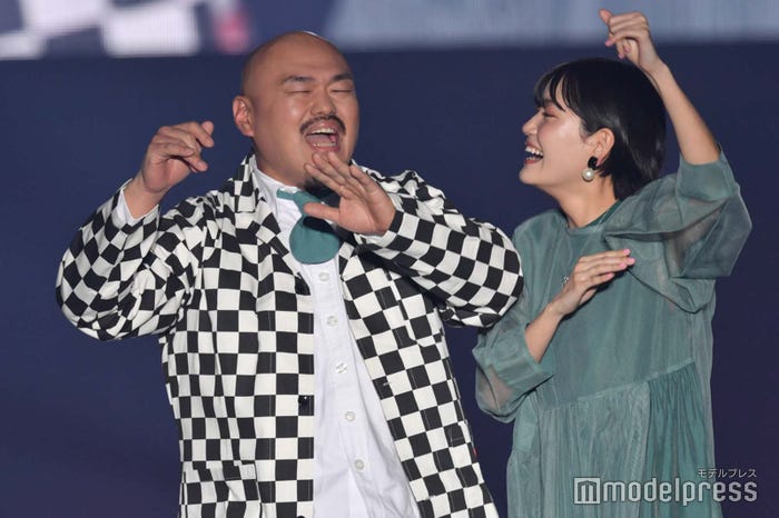 クロちゃん、リチ(C)モデルプレス